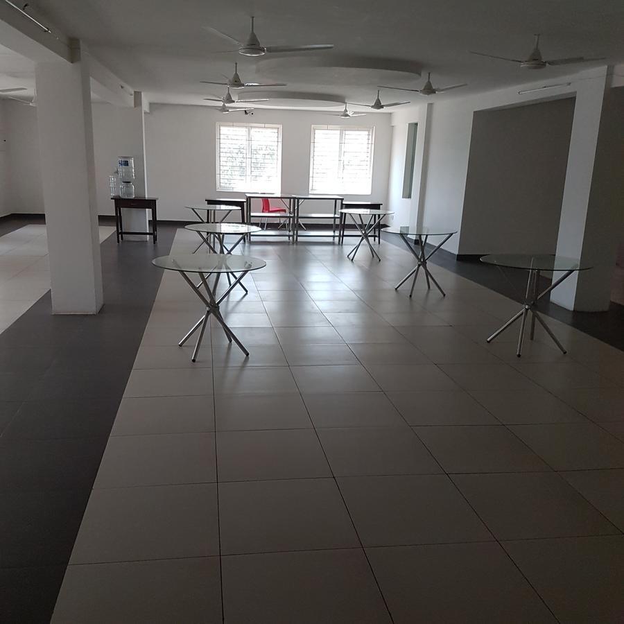 Surag Residency Hotel Tiruchirappalli Bagian luar foto